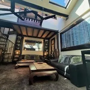 Loft En Duplex - Paris - La Defense-