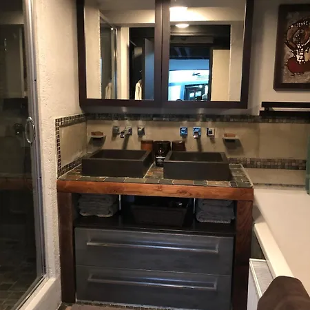 شقة Loft En Duplex - Paris - La Defense- كوربوفوا